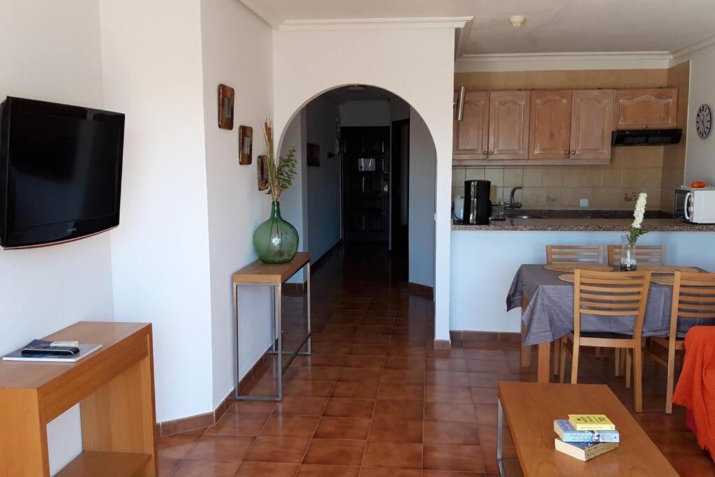 Apartment With Pool And Gardens Near The Coast Σαν Μιγκέλ ντε Αμπόνα Εξωτερικό φωτογραφία