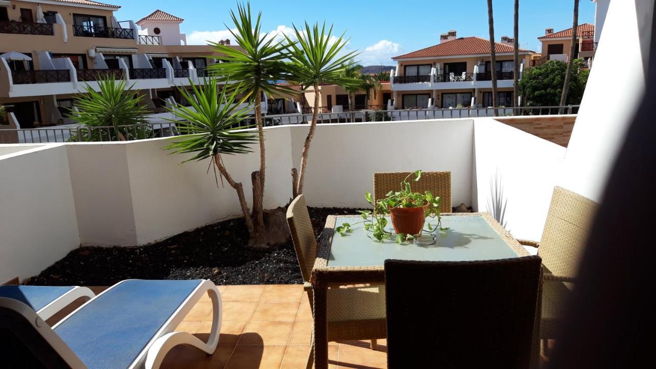 Apartment With Pool And Gardens Near The Coast Σαν Μιγκέλ ντε Αμπόνα Εξωτερικό φωτογραφία