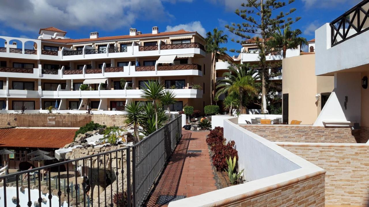 Apartment With Pool And Gardens Near The Coast Σαν Μιγκέλ ντε Αμπόνα Εξωτερικό φωτογραφία