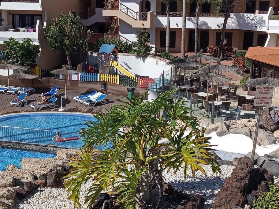 Apartment With Pool And Gardens Near The Coast Σαν Μιγκέλ ντε Αμπόνα Εξωτερικό φωτογραφία