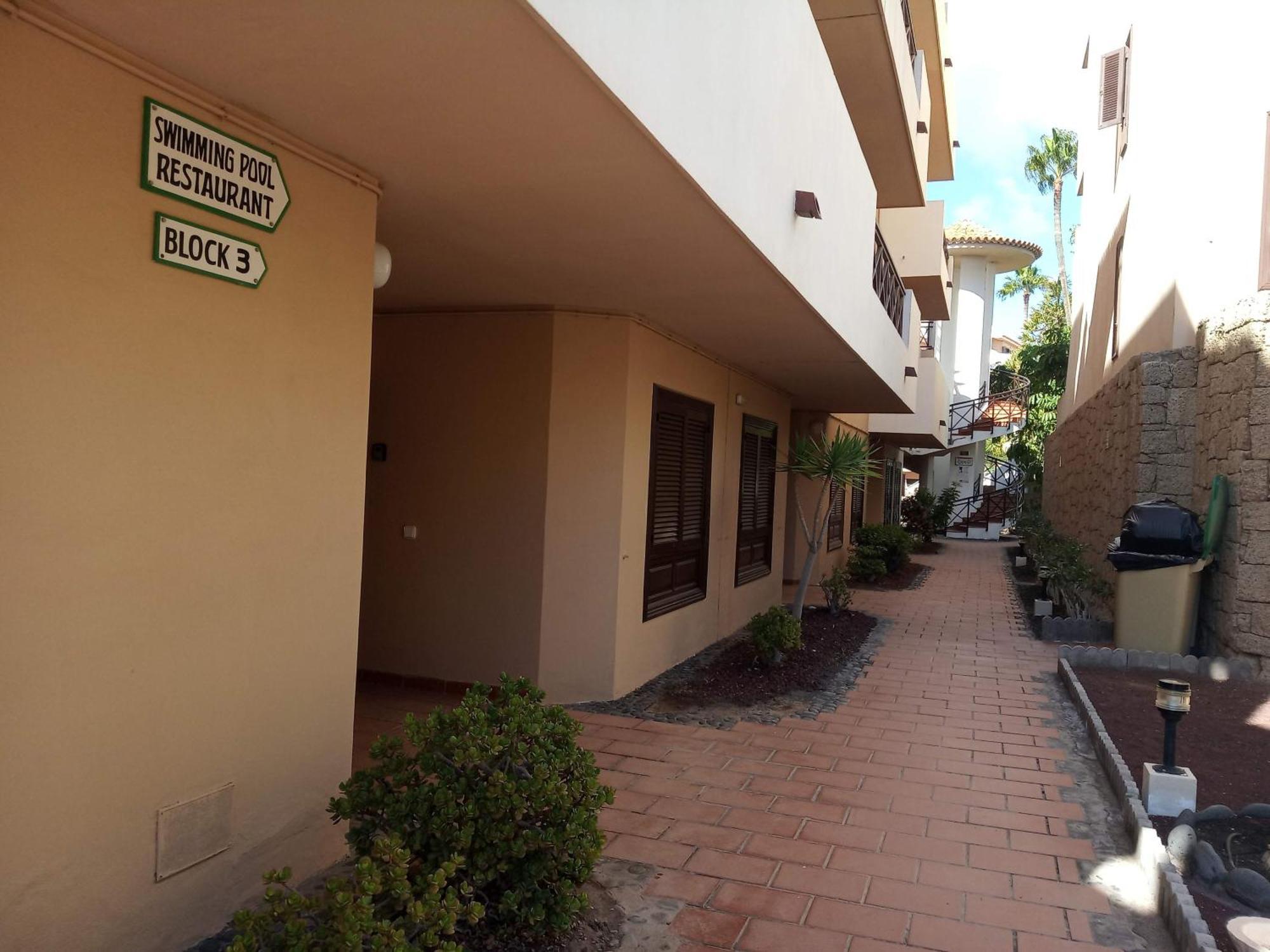Apartment With Pool And Gardens Near The Coast Σαν Μιγκέλ ντε Αμπόνα Εξωτερικό φωτογραφία